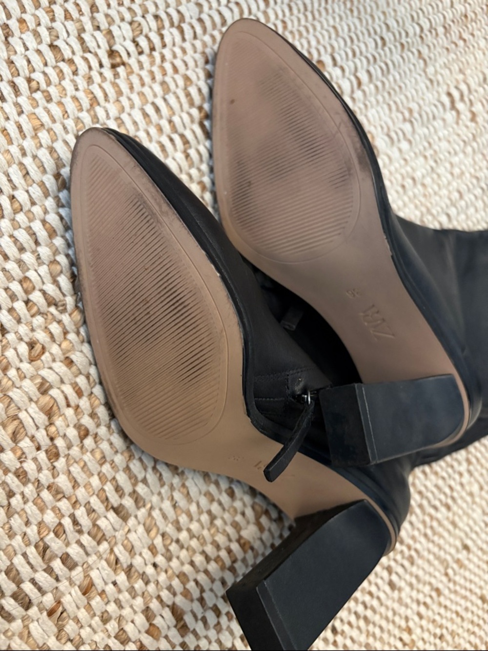 Zara Black Leather Knee-High Block Heel Boots - Picture 2 of 4